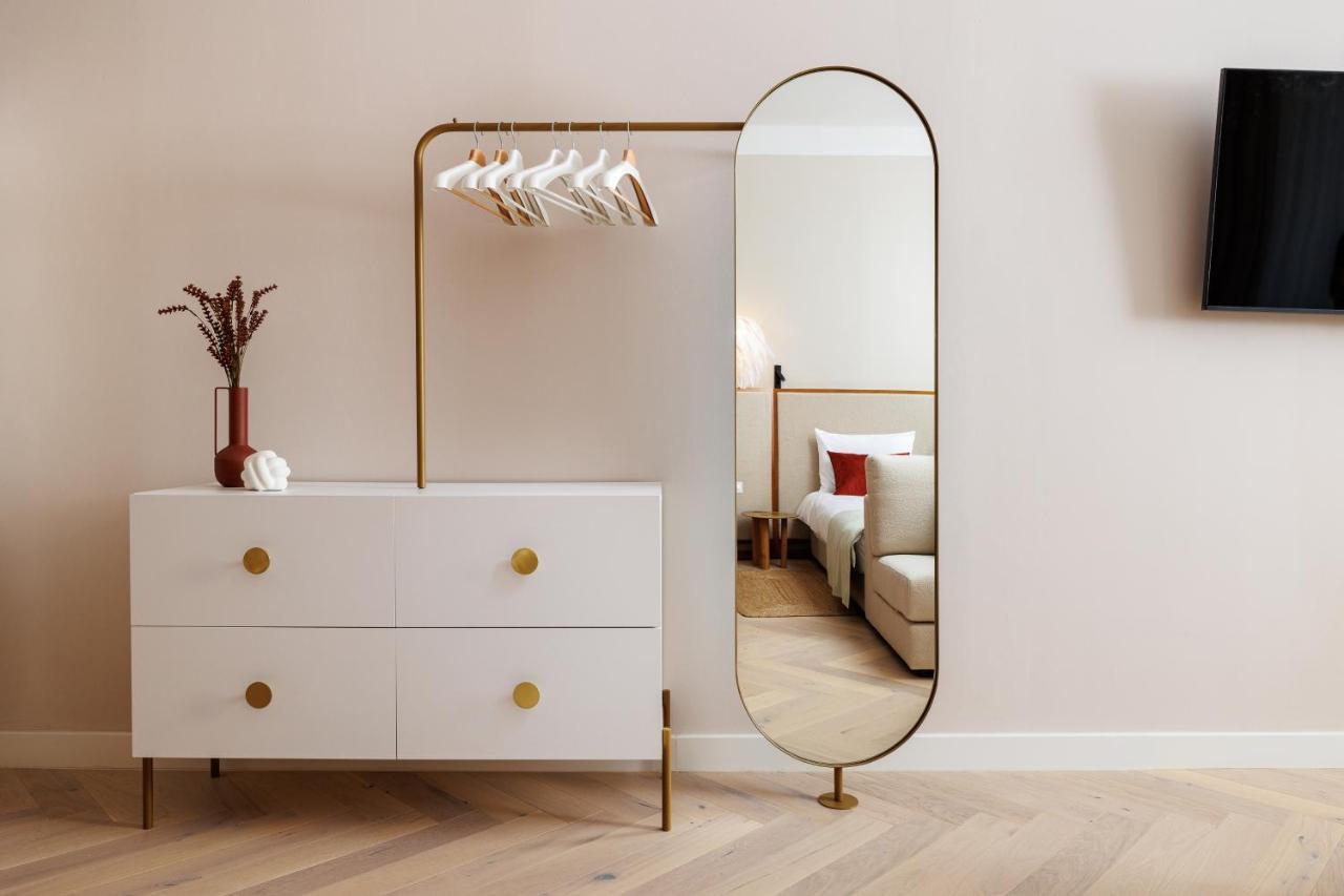 Aries' Collection Luxury Suites 布拉索夫 外观 照片